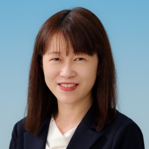西山 里佳